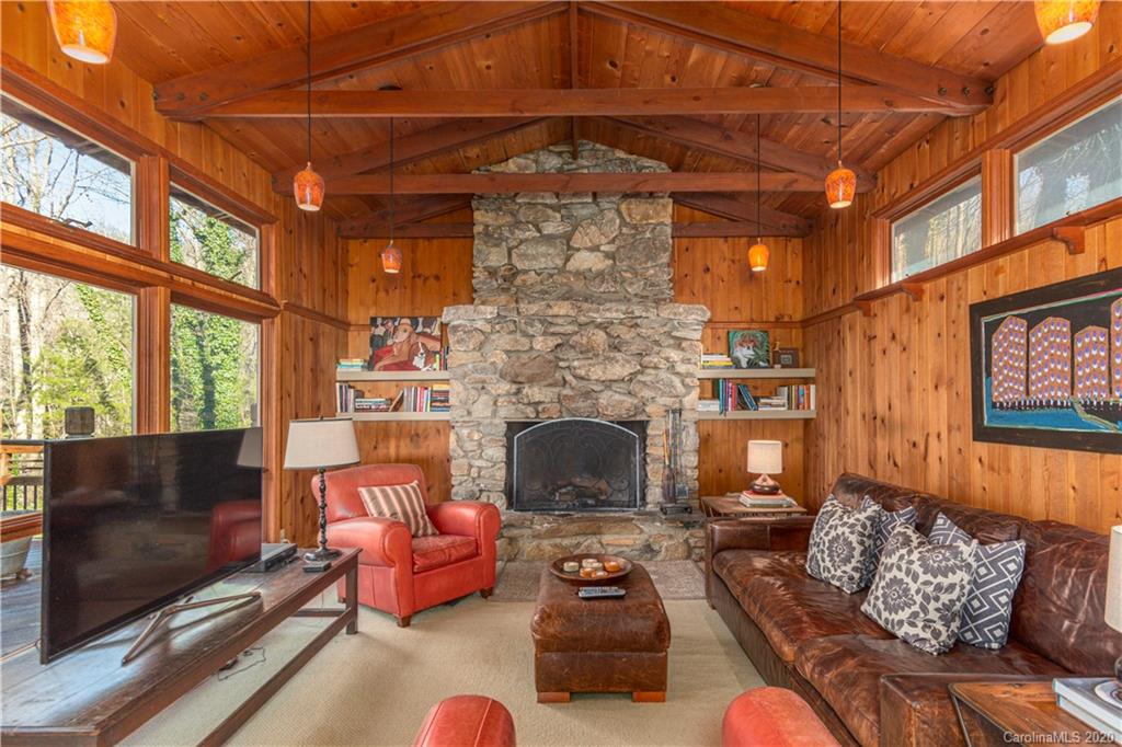 466 Elk Mountain Scenic Highway Asheville NC 28804
