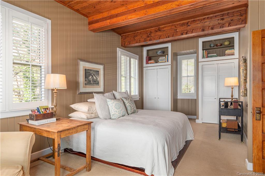 466 Elk Mountain Scenic Highway Asheville NC 28804
