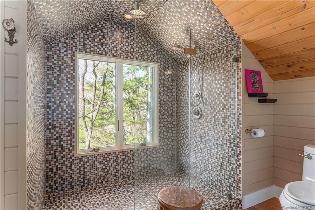 466 Elk Mountain Scenic Highway Asheville NC 28804