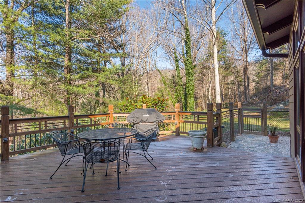 466 Elk Mountain Scenic Highway Asheville NC 28804