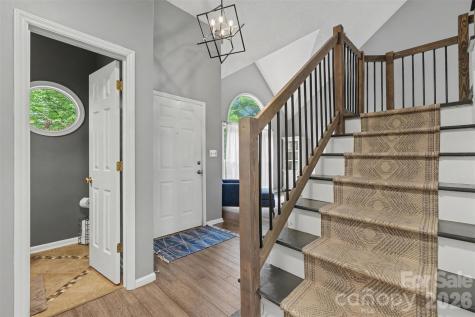 8910 Castlebay Drive Charlotte NC 28277