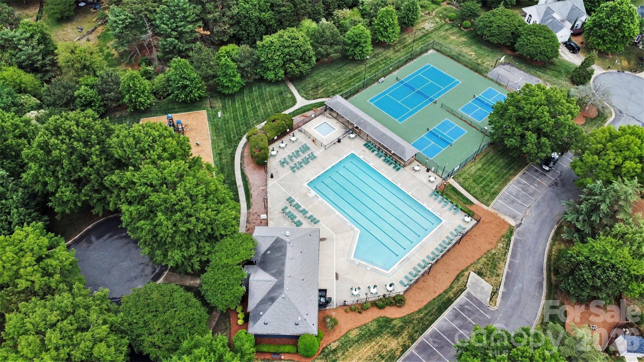 8910 Castlebay Drive Charlotte NC 28277