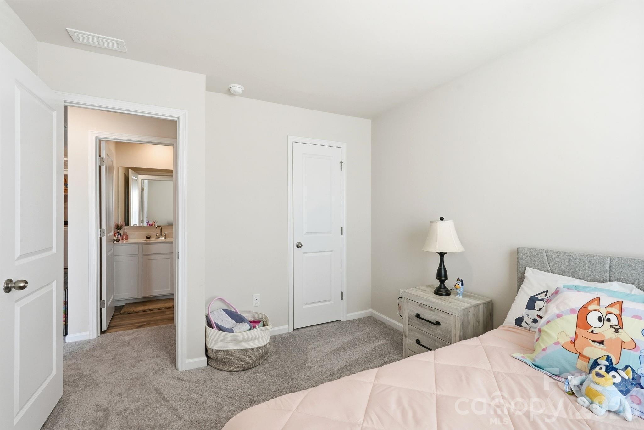 2949 Legacy Ridge Lane Catawba NC 28609