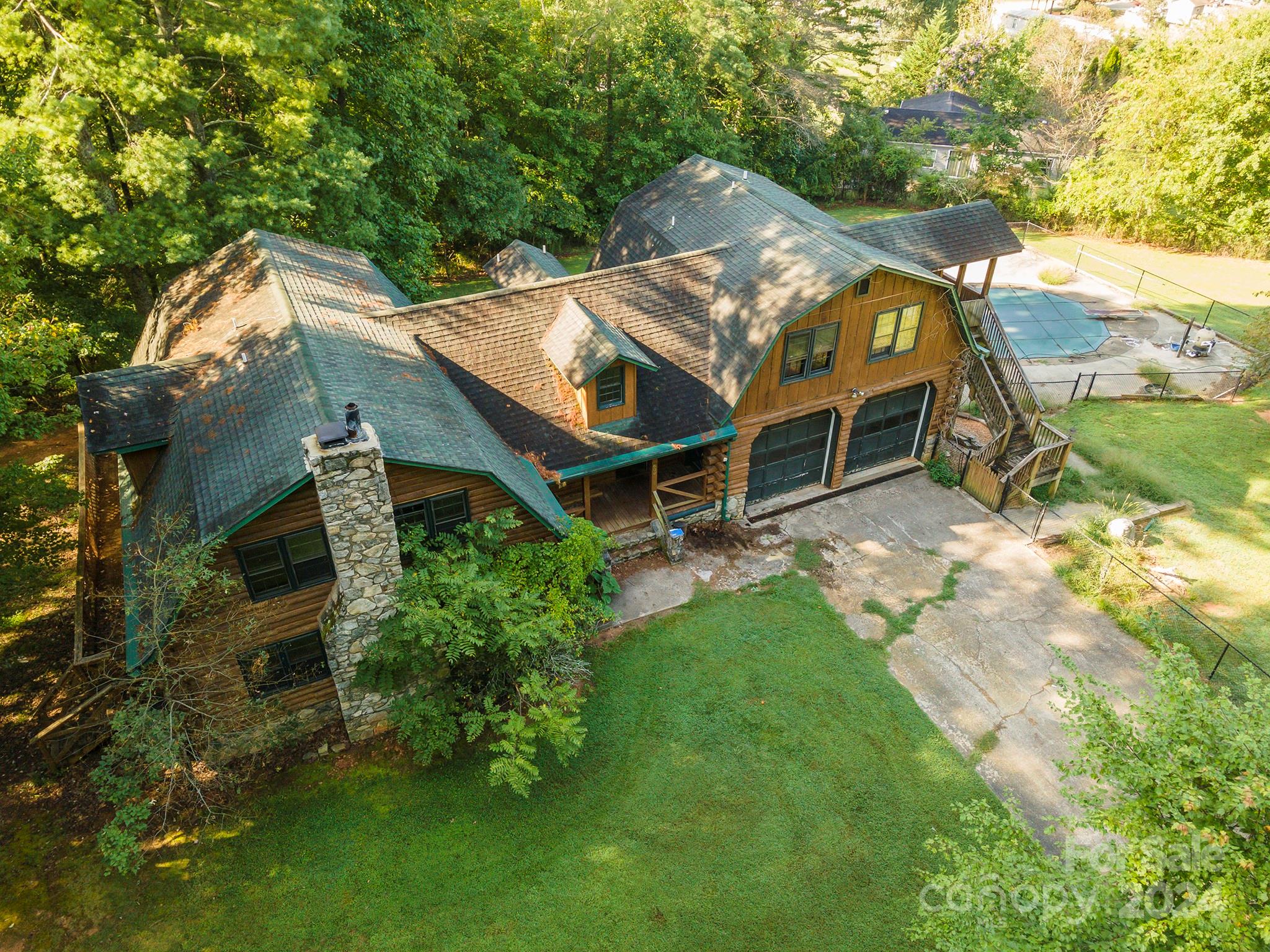 609 Meadowbrook Place Leicester NC 28748
