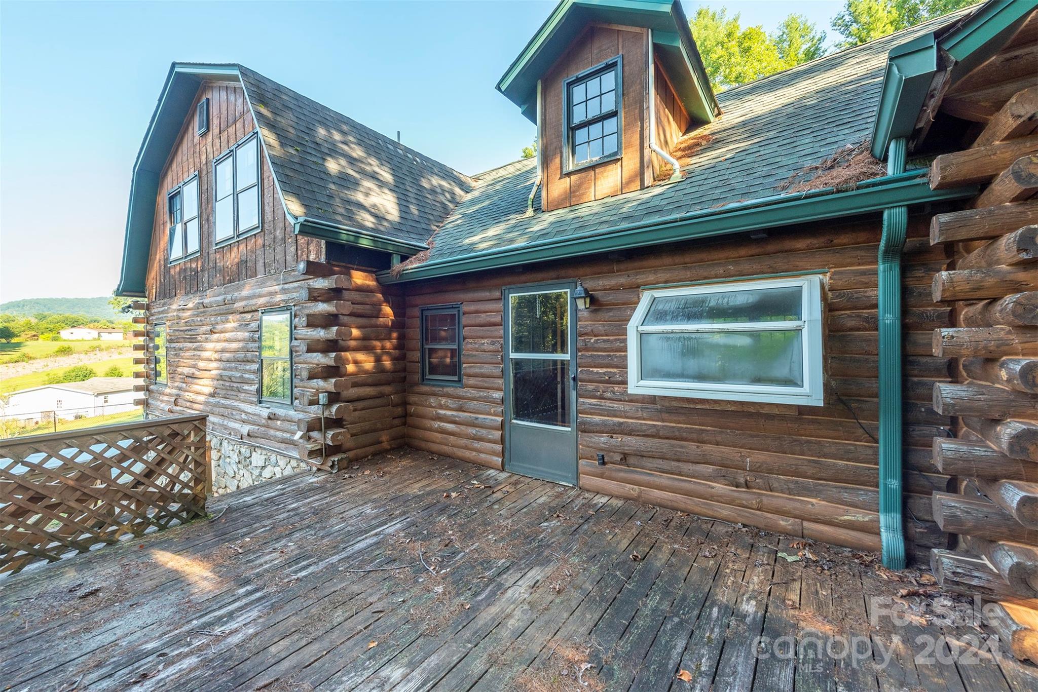 609 Meadowbrook Place Leicester NC 28748