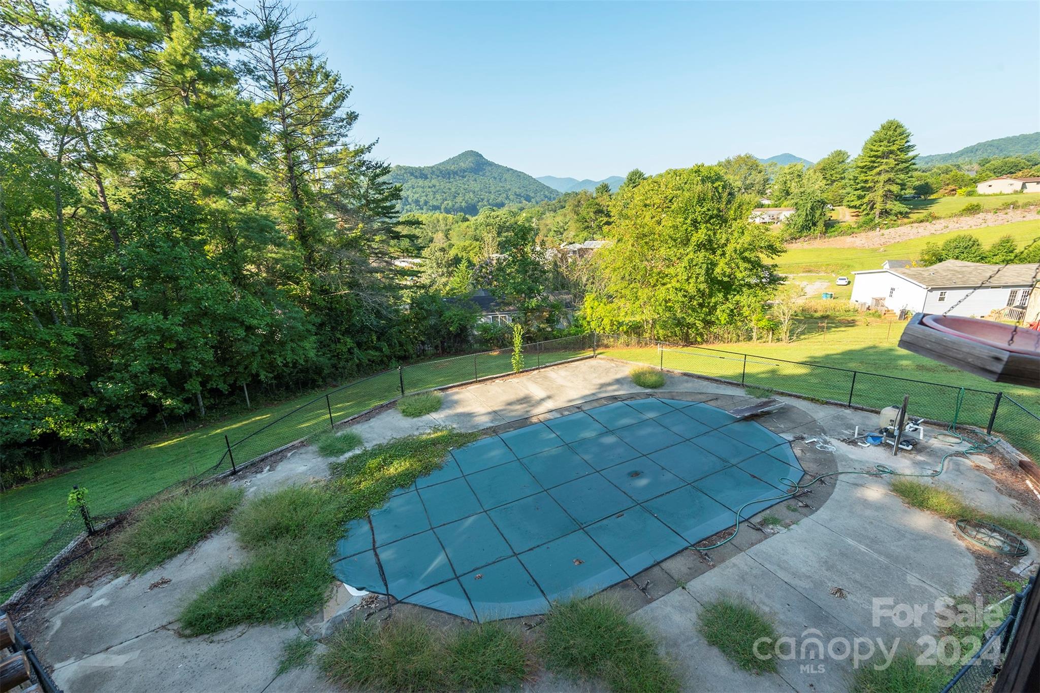 609 Meadowbrook Place Leicester NC 28748