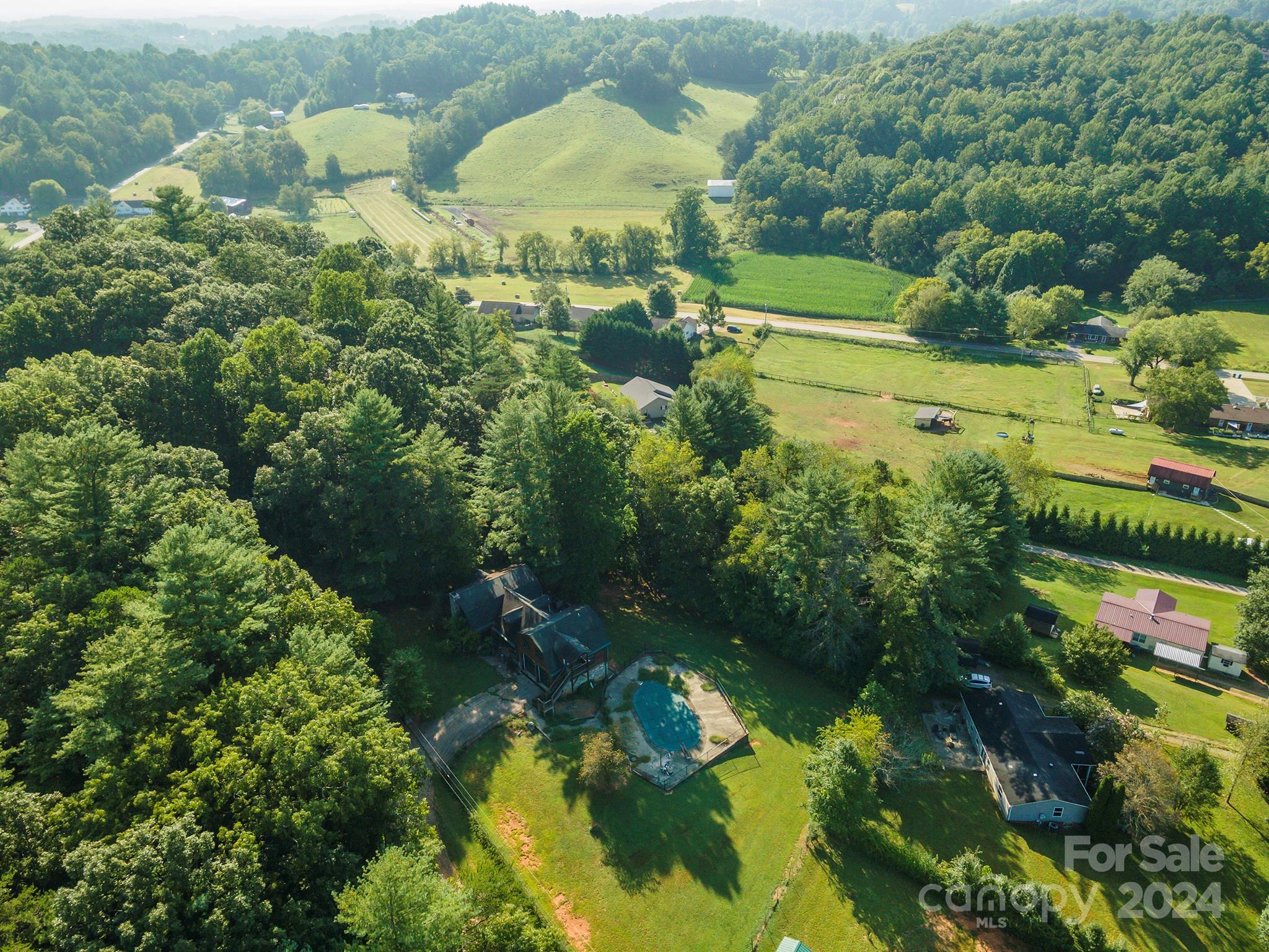 609 Meadowbrook Place Leicester NC 28748