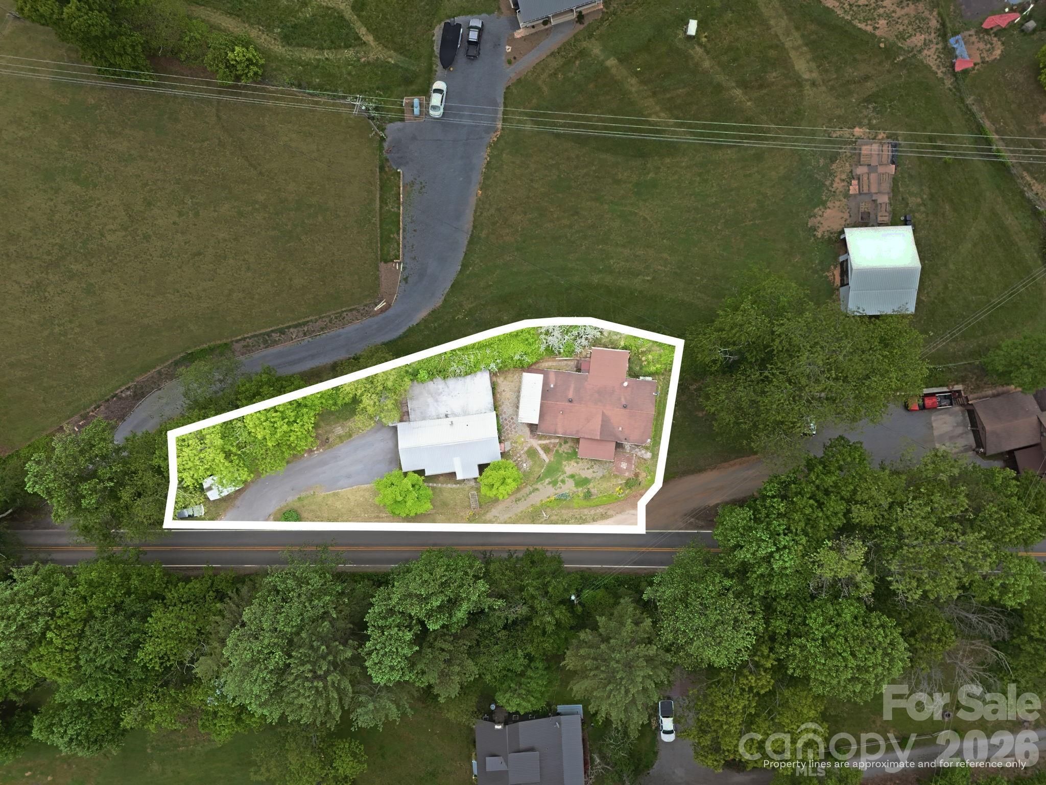 3383 Thickety Road Clyde NC 28721