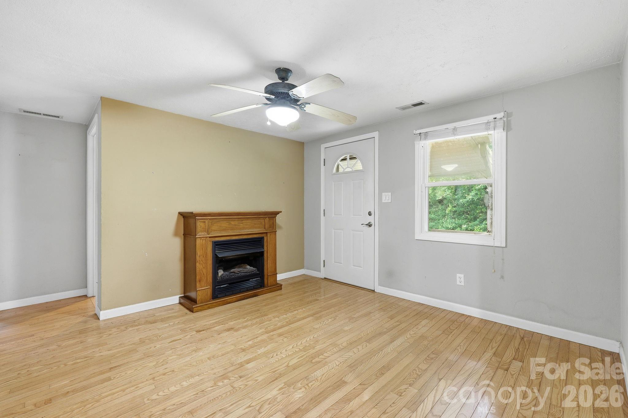 3383 Thickety Road Clyde NC 28721