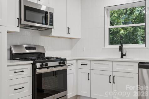 5423 Lantana Avenue Charlotte NC 28212