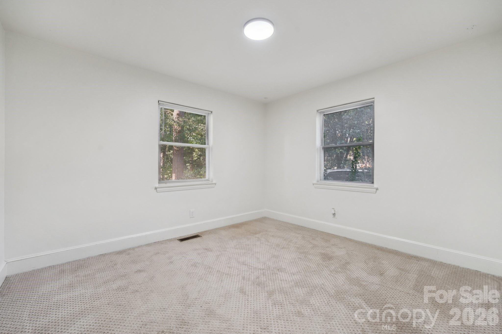 5423 Lantana Avenue Charlotte NC 28212