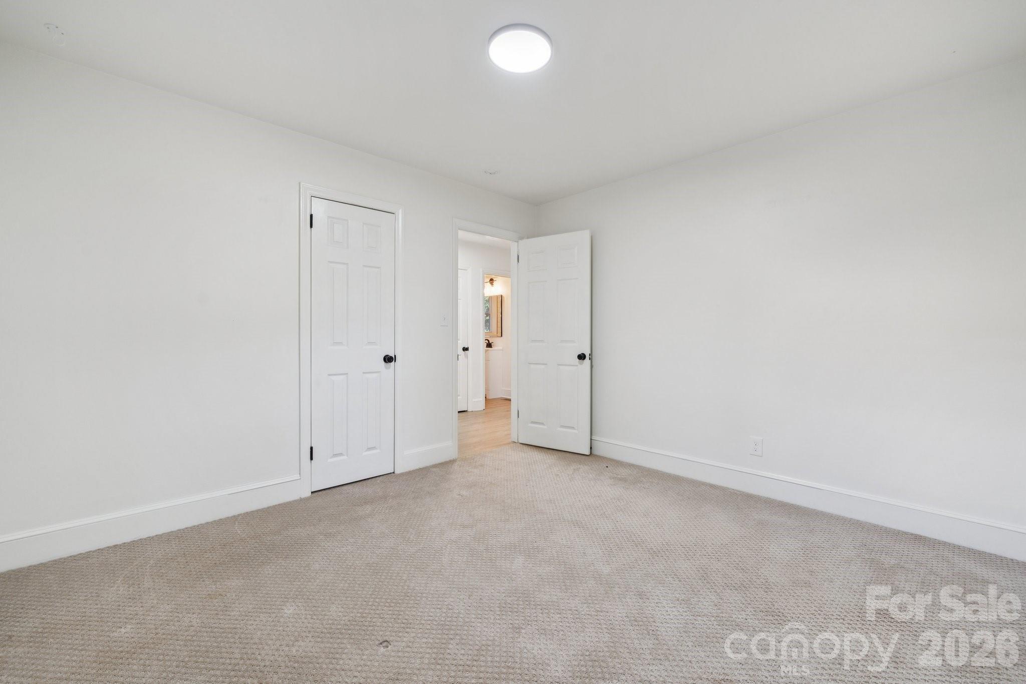 5423 Lantana Avenue Charlotte NC 28212