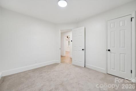 5423 Lantana Avenue Charlotte NC 28212