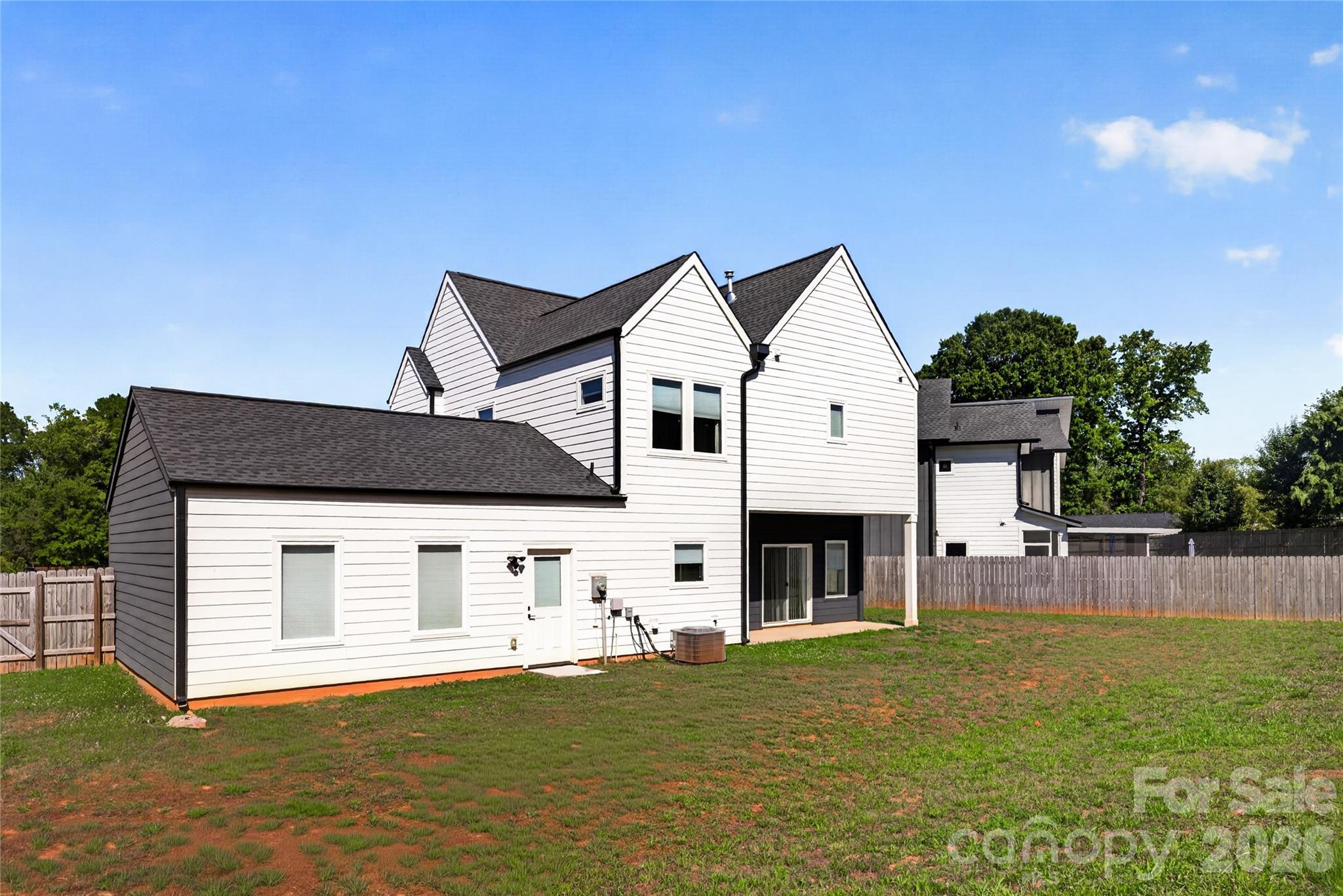5044 Double Lakes Drive Charlotte NC 28212