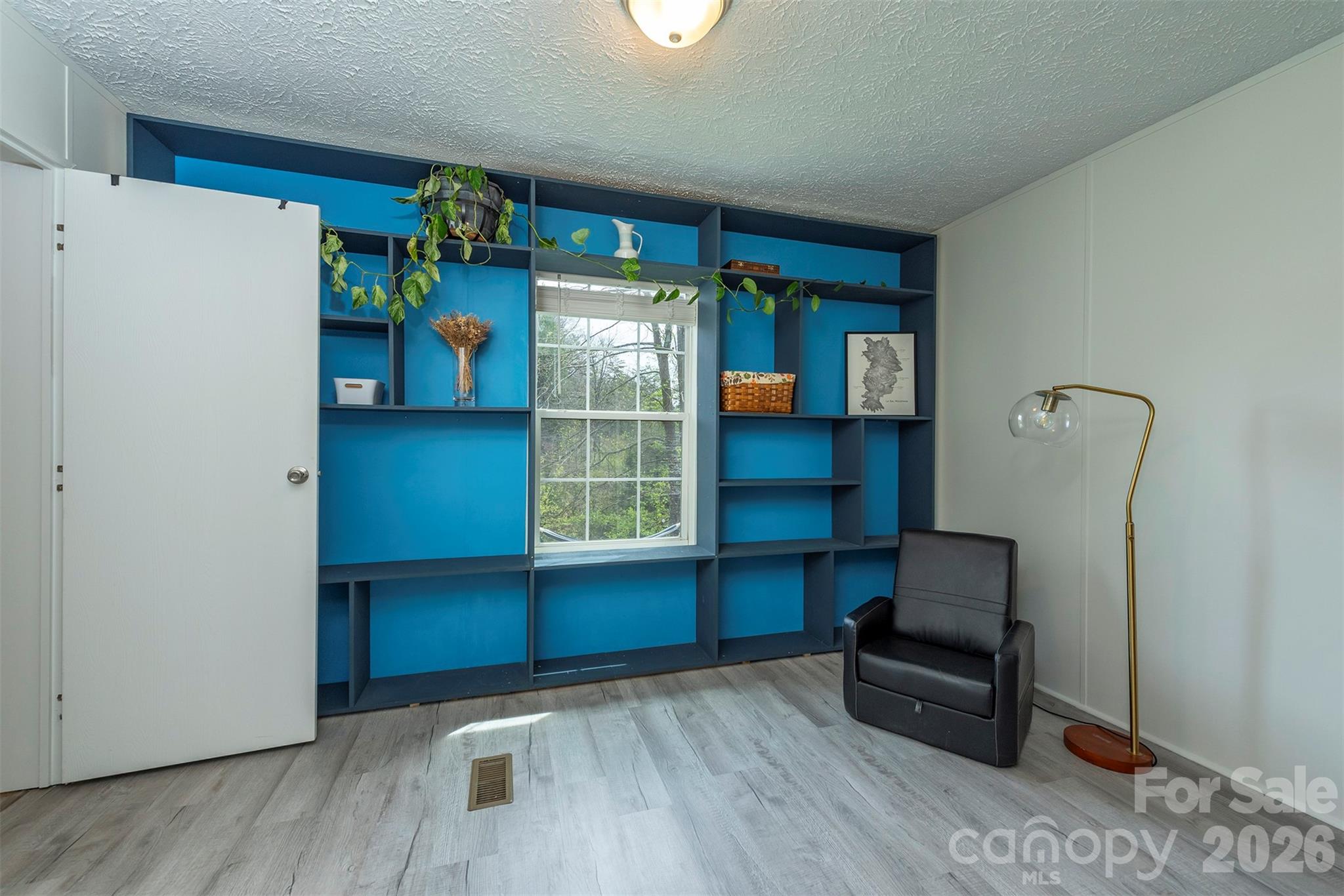 1274 Little Pine Road Marshall NC 28753