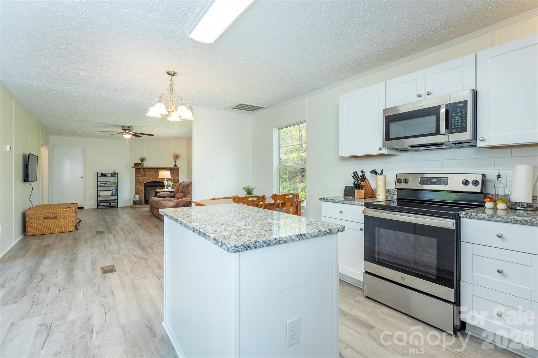 1274 Little Pine Road Marshall NC 28753