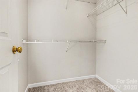 4034 Woolcott Avenue Charlotte NC 28213