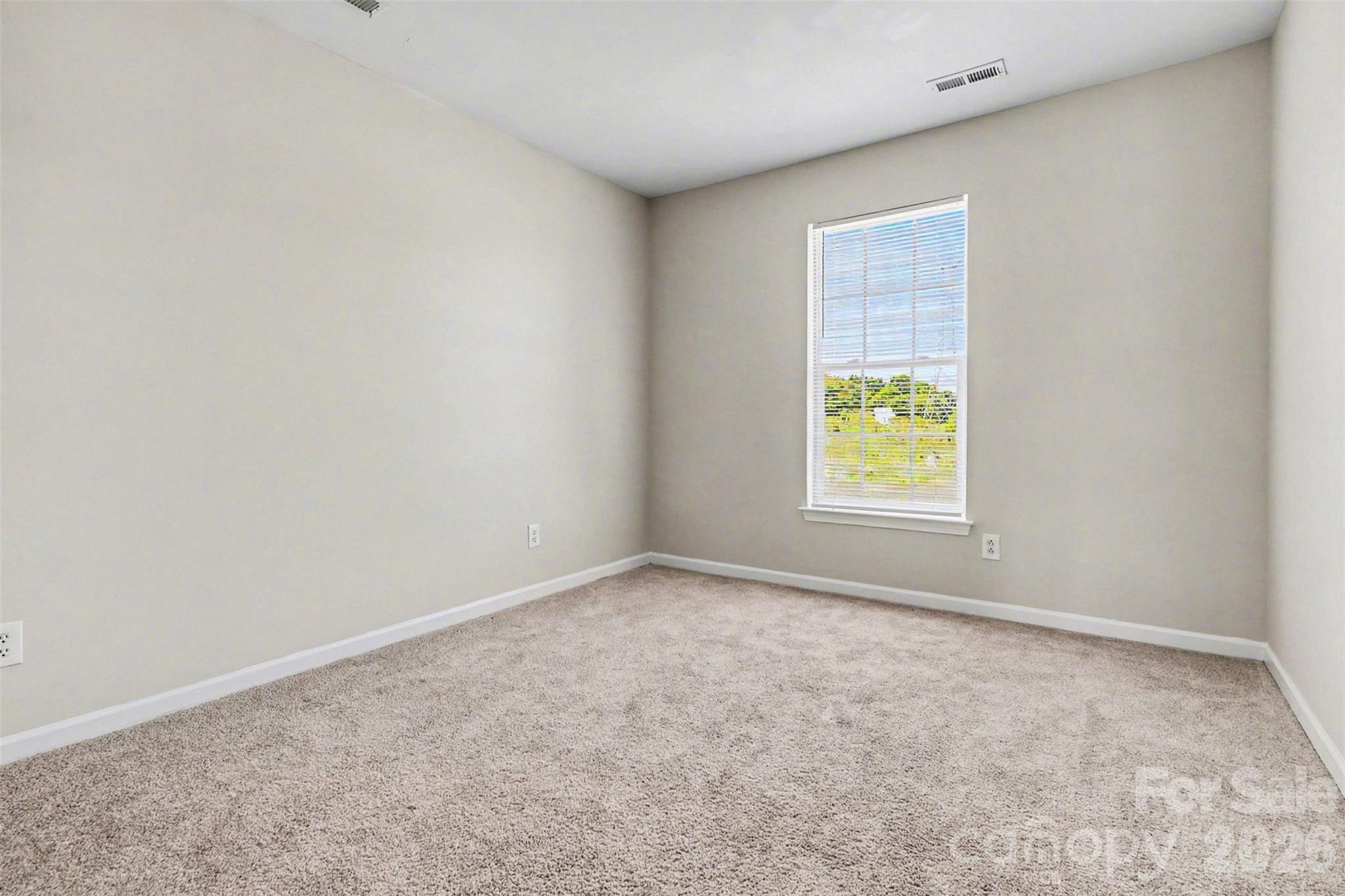 4034 Woolcott Avenue Charlotte NC 28213