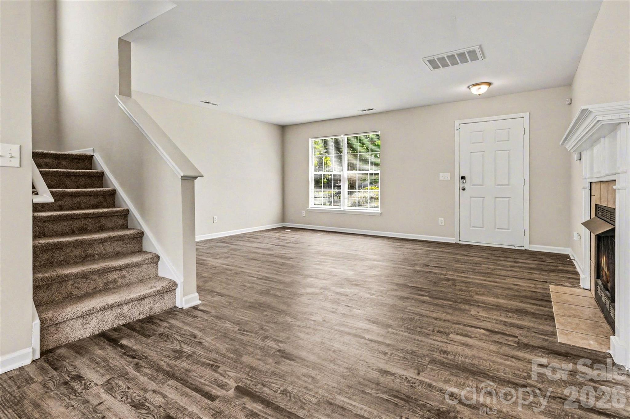 4034 Woolcott Avenue Charlotte NC 28213