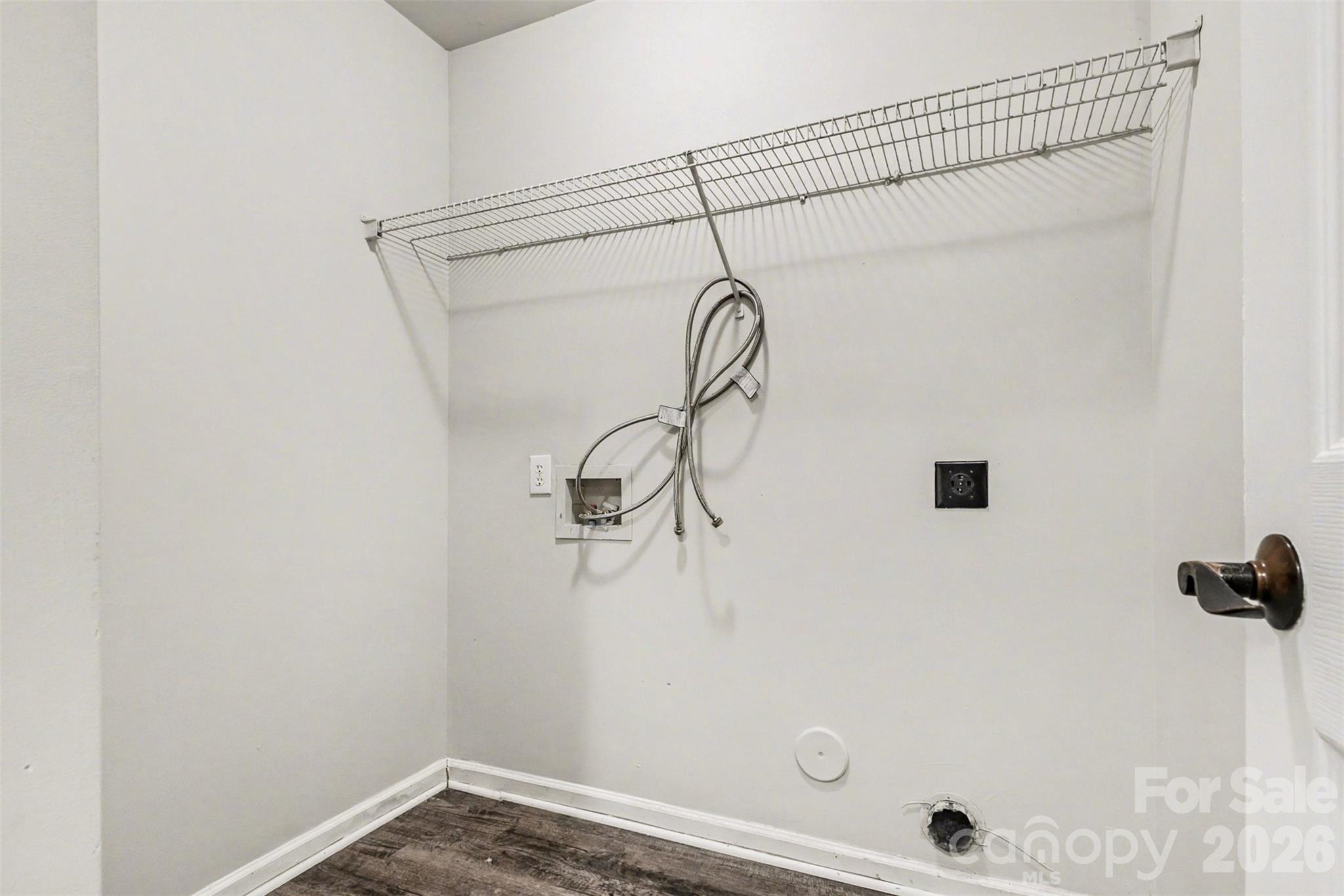 4034 Woolcott Avenue Charlotte NC 28213