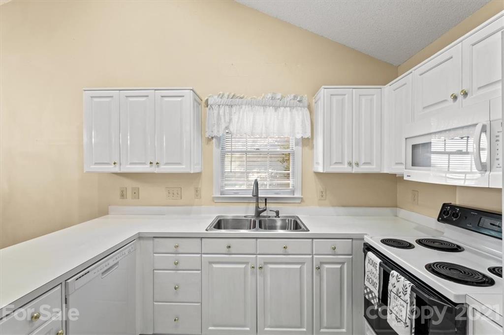 4409 Stonefield Drive Charlotte NC 28269