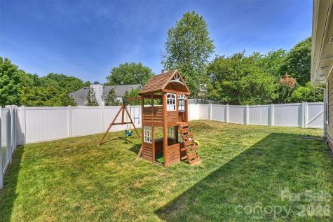 821 Mill Run Drive Charlotte NC 28209