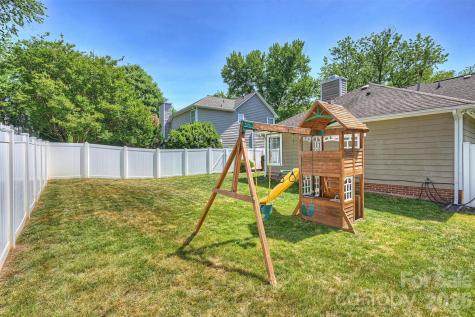 821 Mill Run Drive Charlotte NC 28209