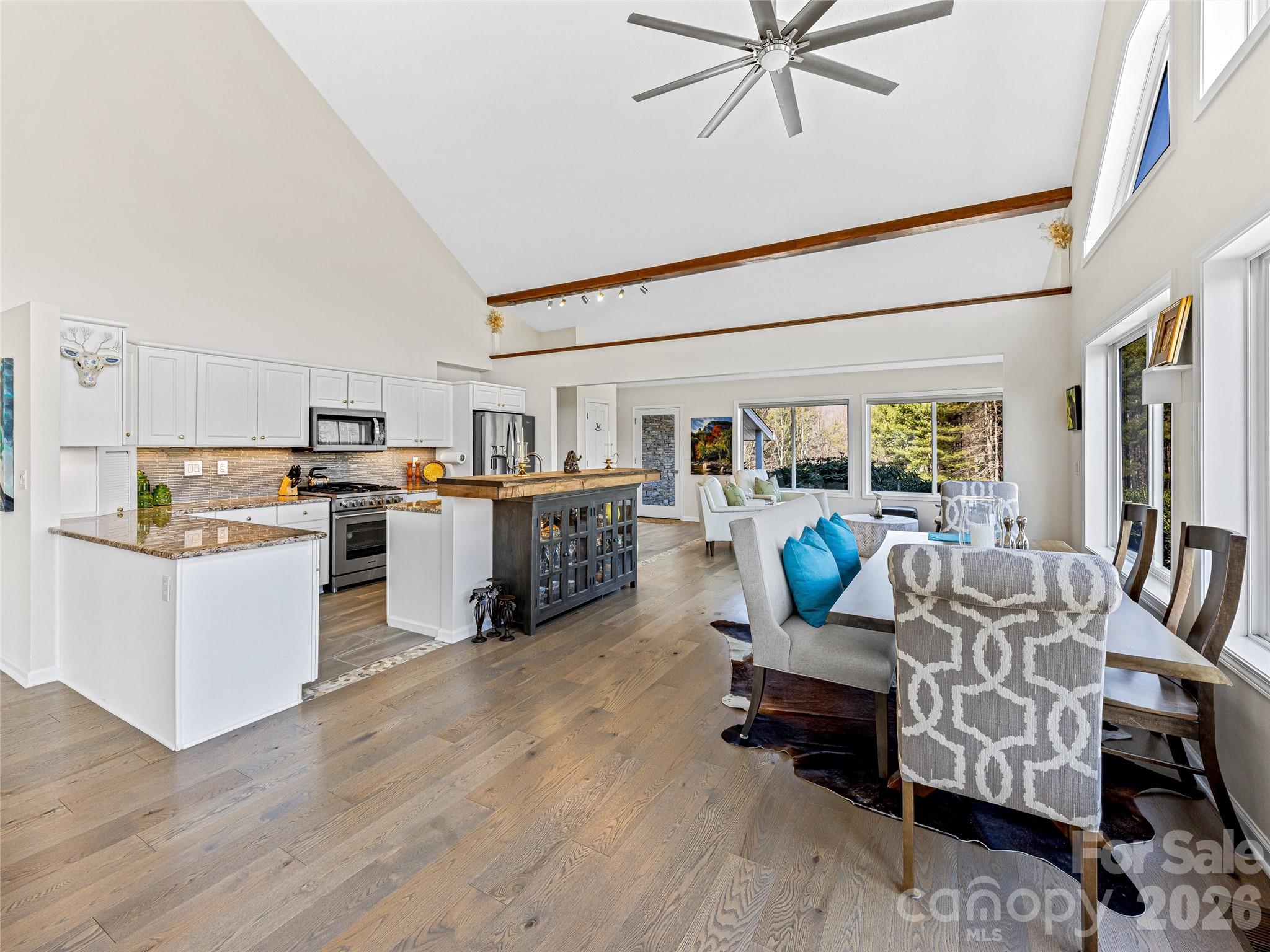 150 Hobby Horse Lane Hendersonville NC 28792