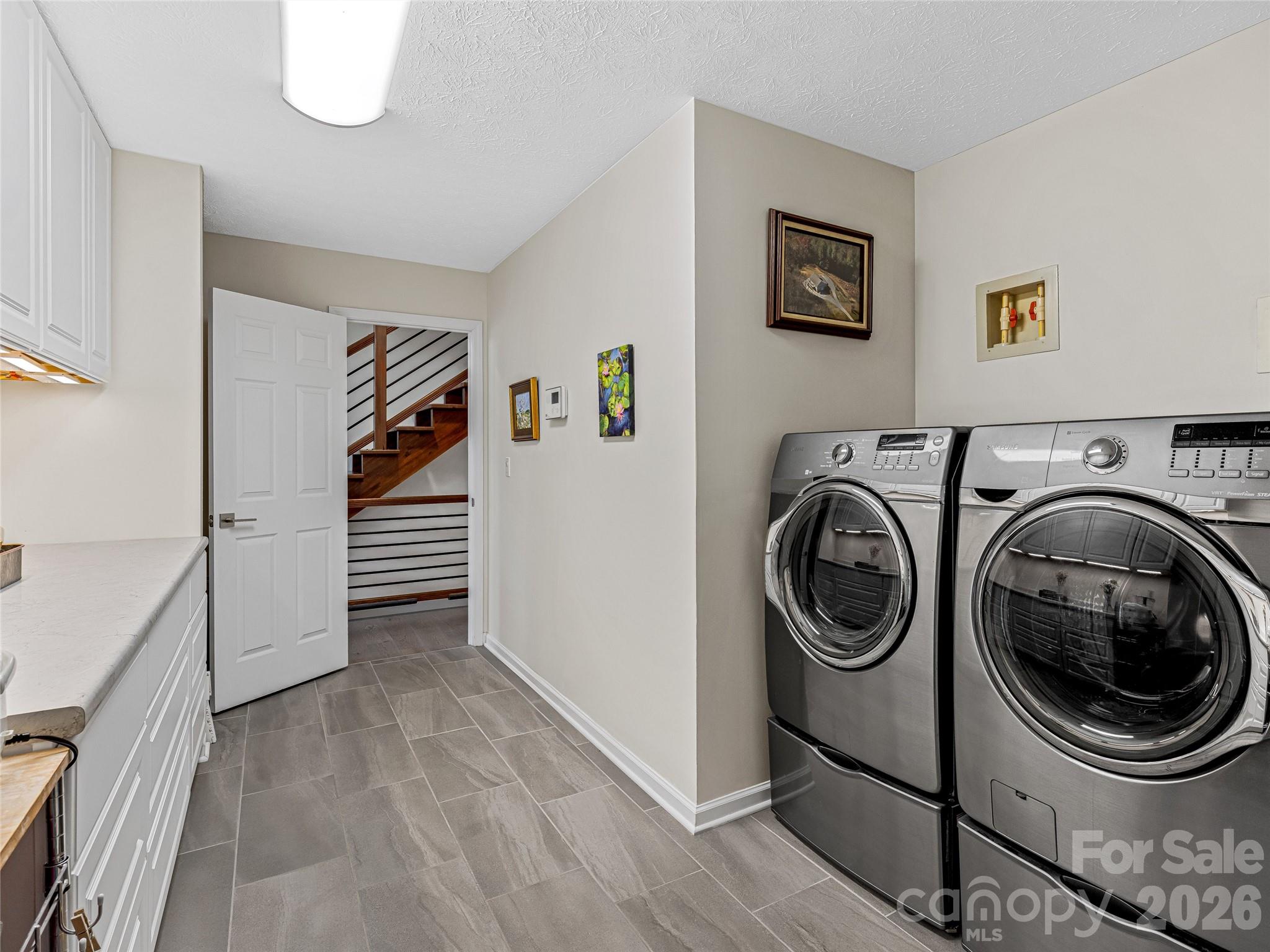 150 Hobby Horse Lane Hendersonville NC 28792
