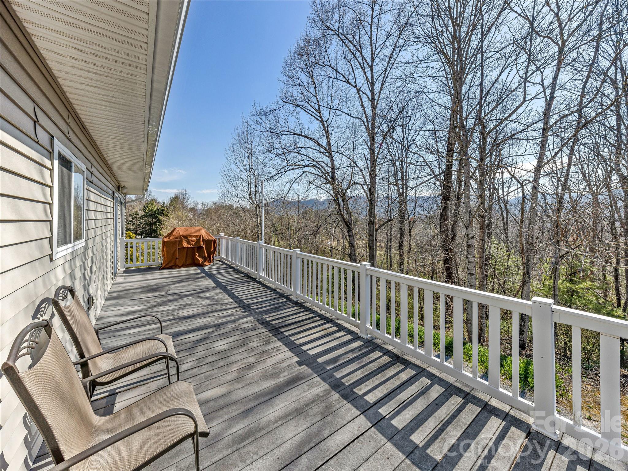 150 Hobby Horse Lane Hendersonville NC 28792