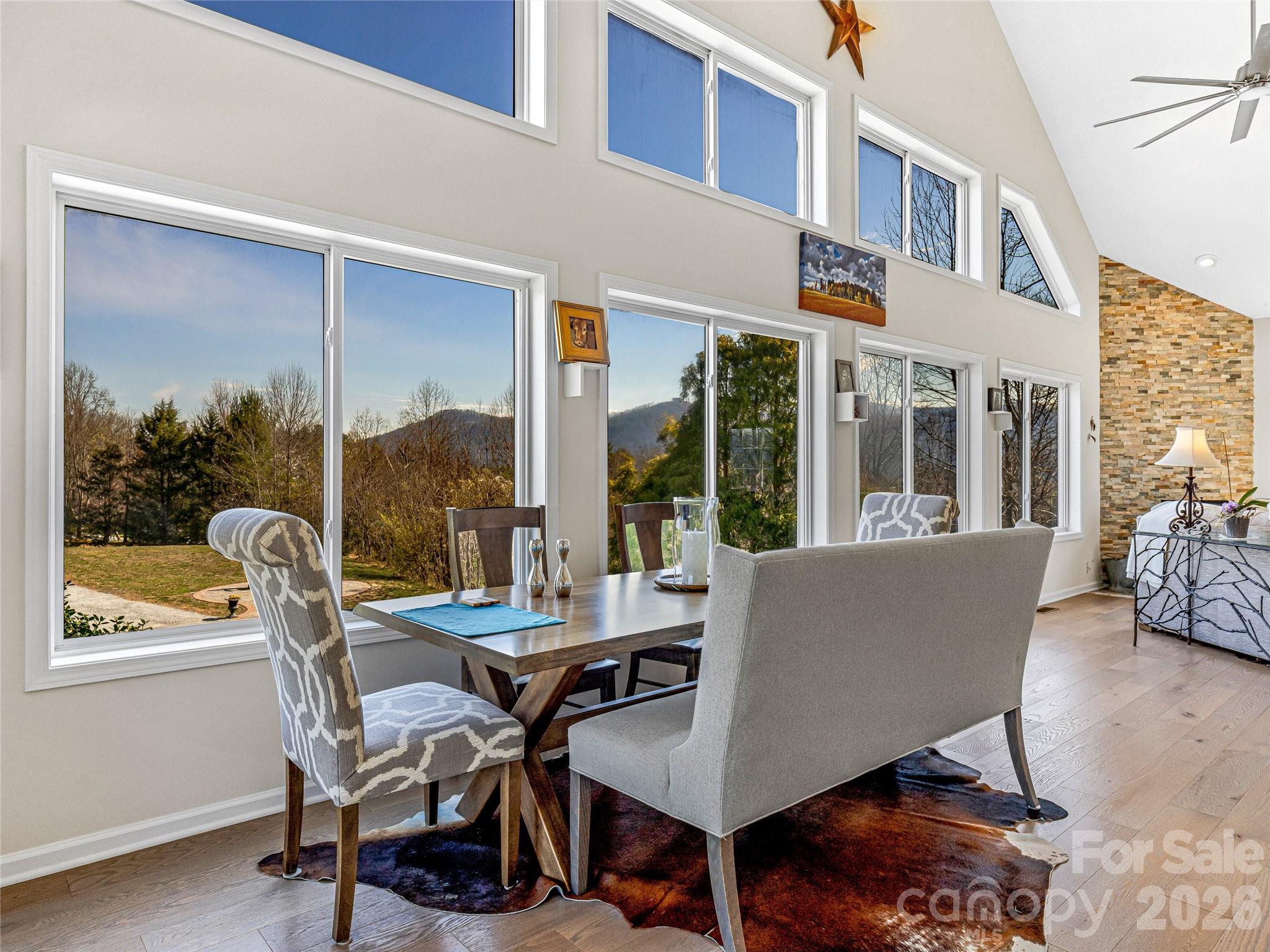 150 Hobby Horse Lane Hendersonville NC 28792