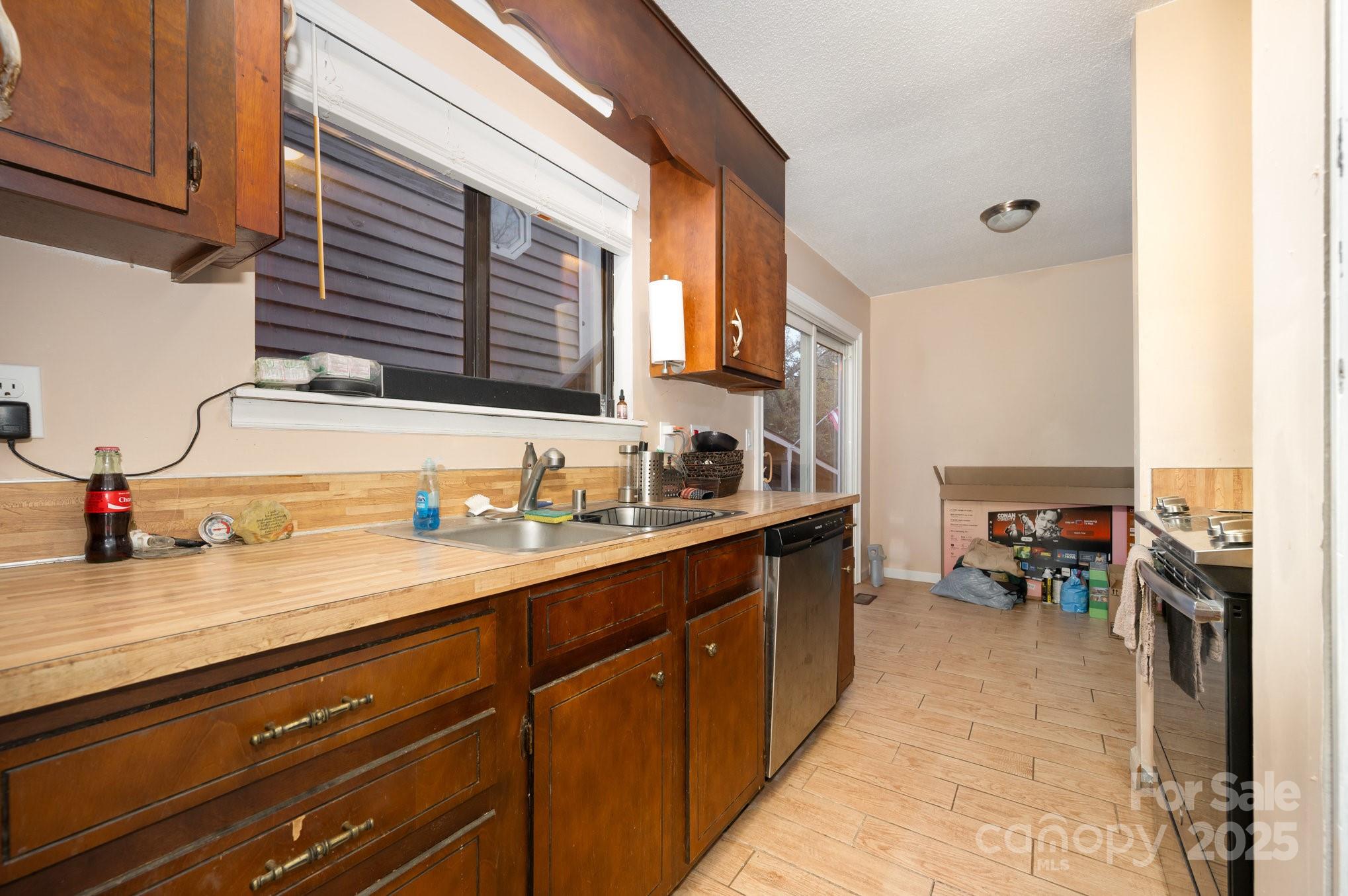 6013 Tall Tree Lane Harrisburg NC 28075