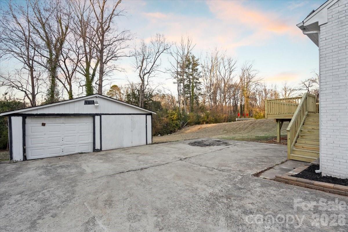 6713 Somersworth Drive Charlotte NC 28215