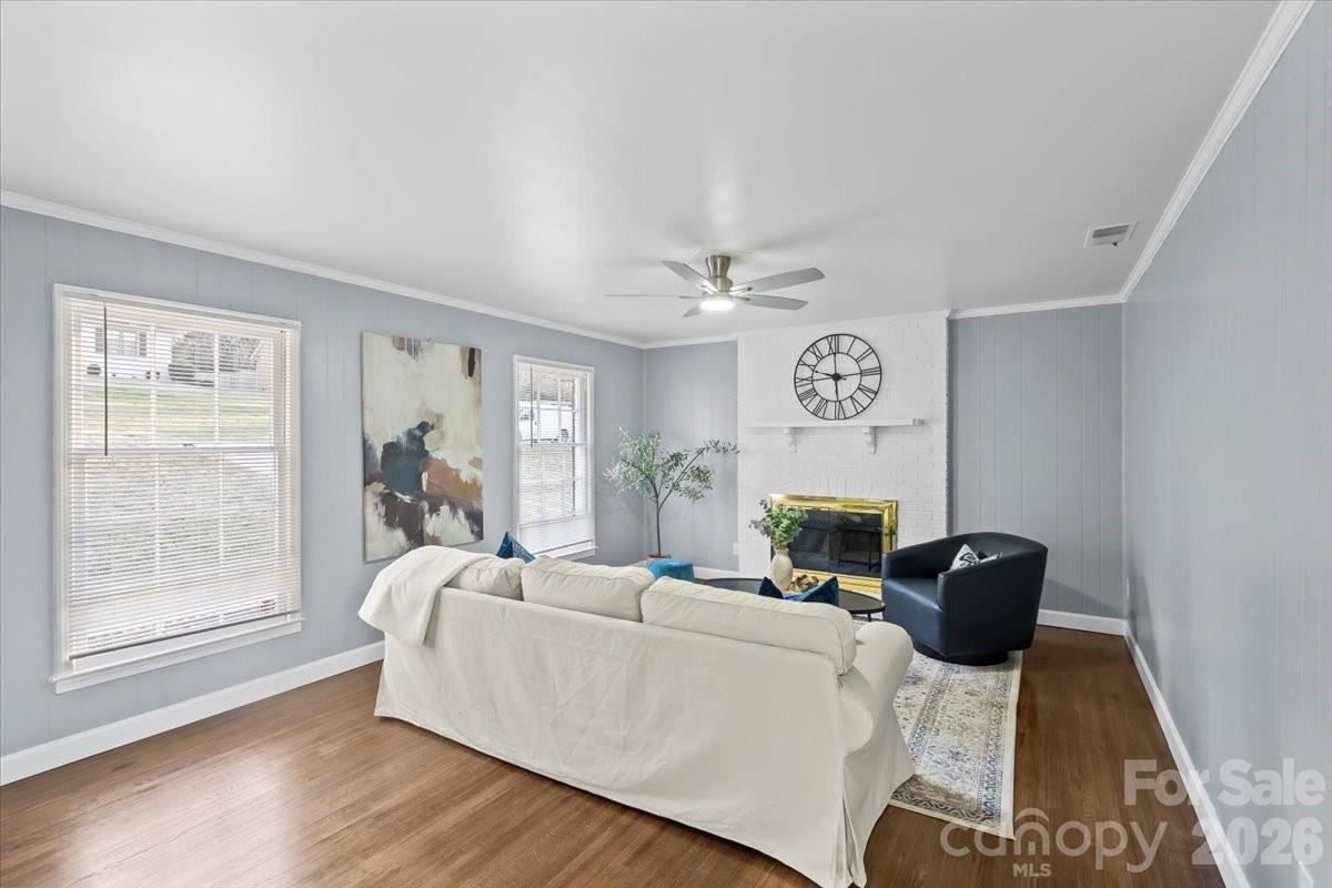 6713 Somersworth Drive Charlotte NC 28215