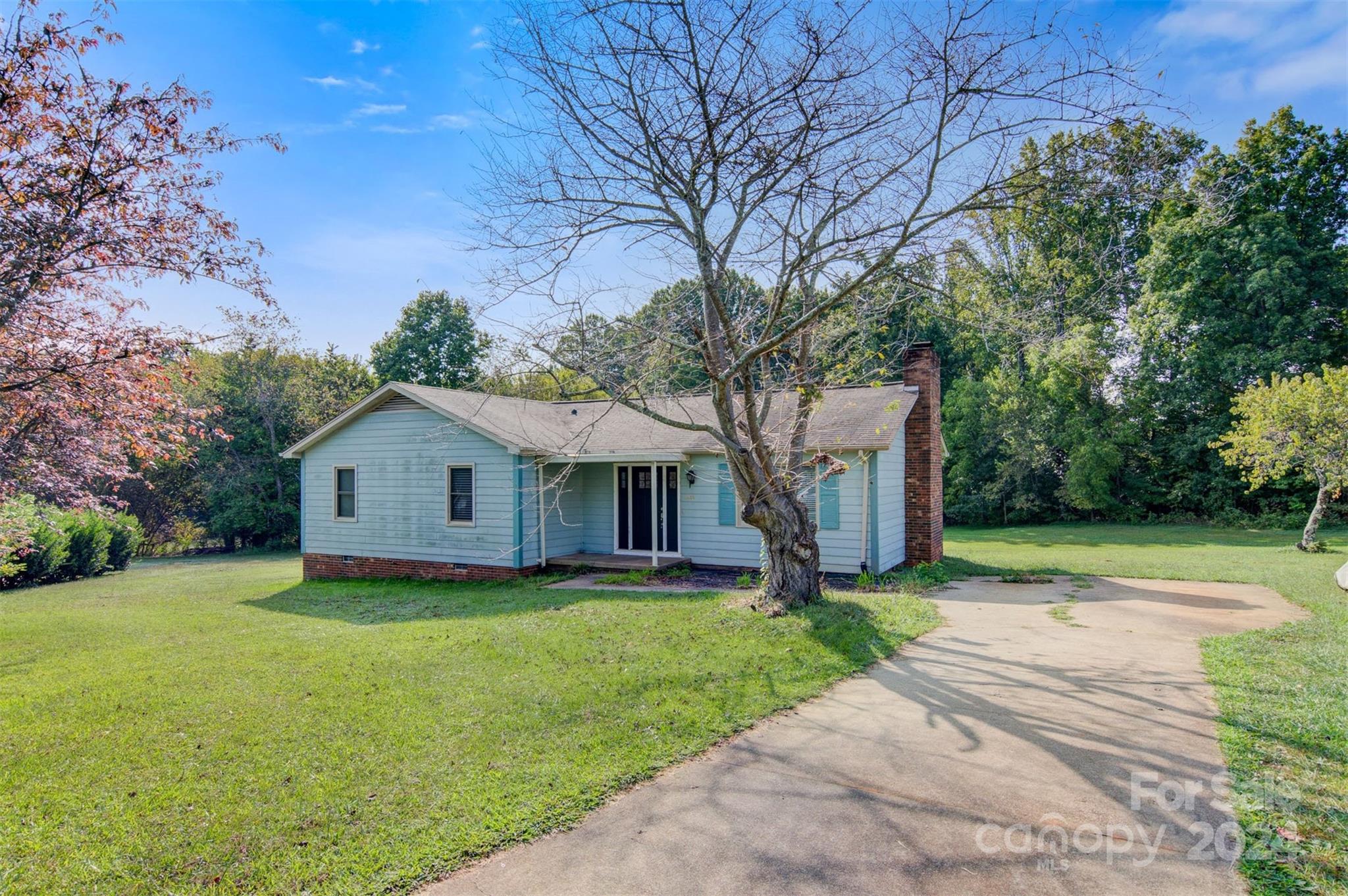 2038 Crestdale Lane Newton NC 28658