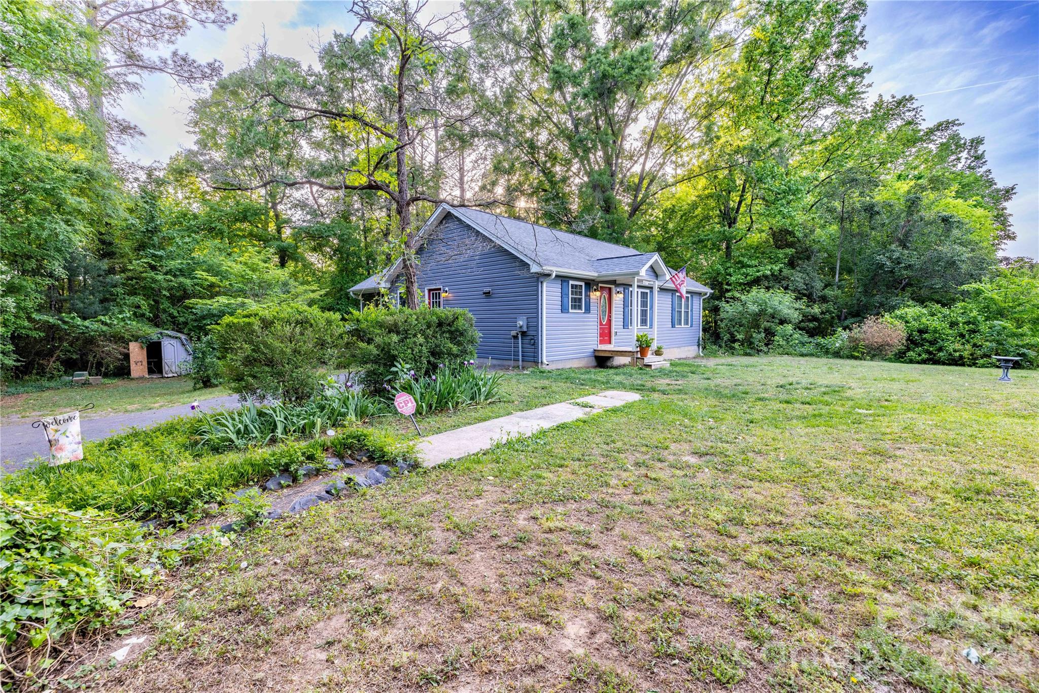 6617 Highway 73 Highway W Mount Gilead NC 27306