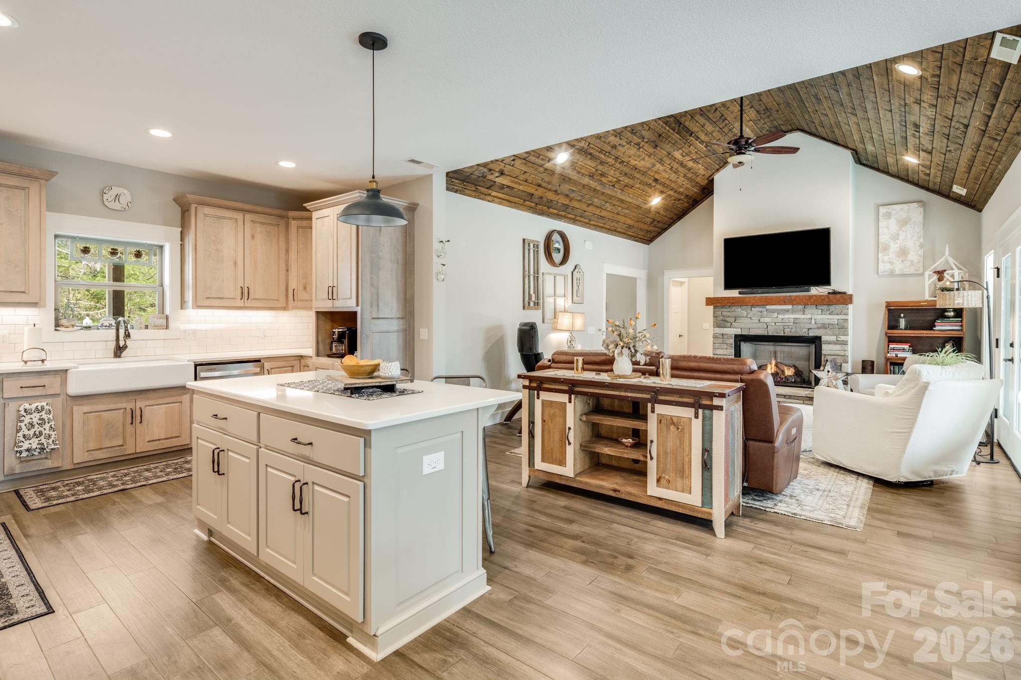 319 Morning Air Lane Hendersonville NC 28792