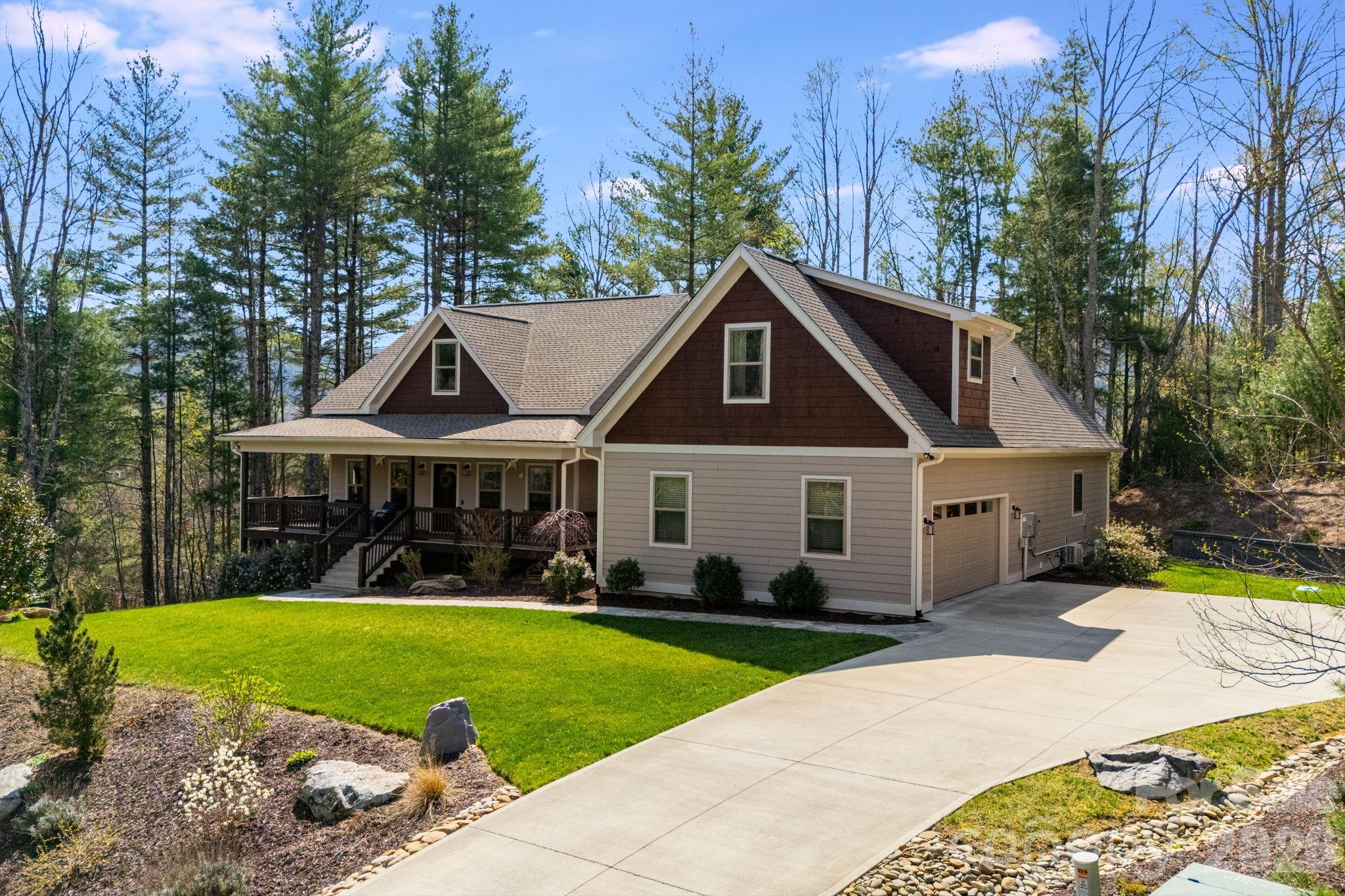 319 Morning Air Lane Hendersonville NC 28792