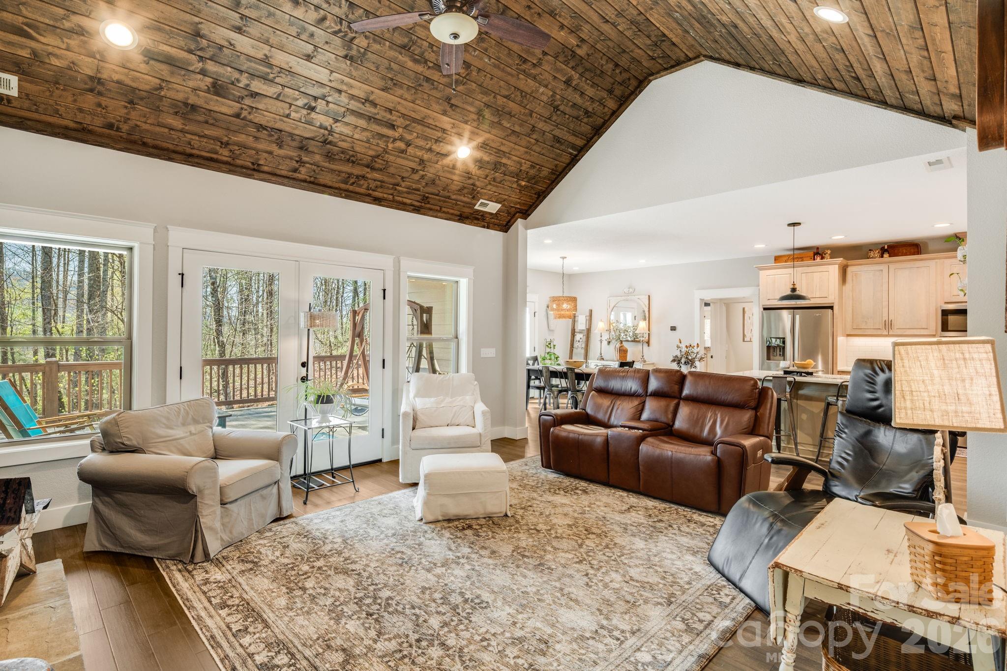 319 Morning Air Lane Hendersonville NC 28792