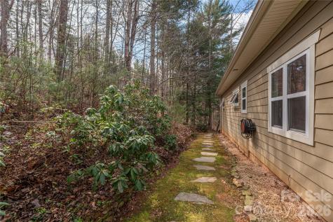 3 Pathwood Lane Weaverville NC 28787