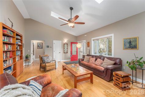 3 Pathwood Lane Weaverville NC 28787