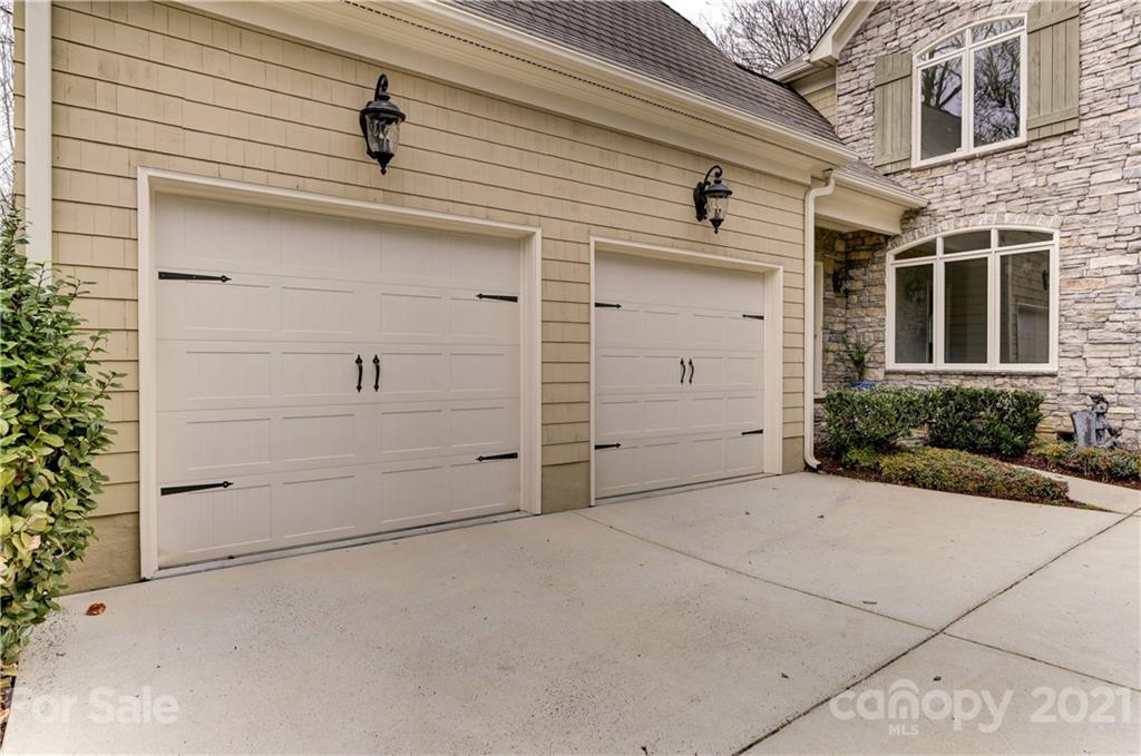 4211 Bella Court Charlotte NC 28210