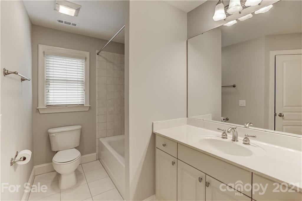 4211 Bella Court Charlotte NC 28210
