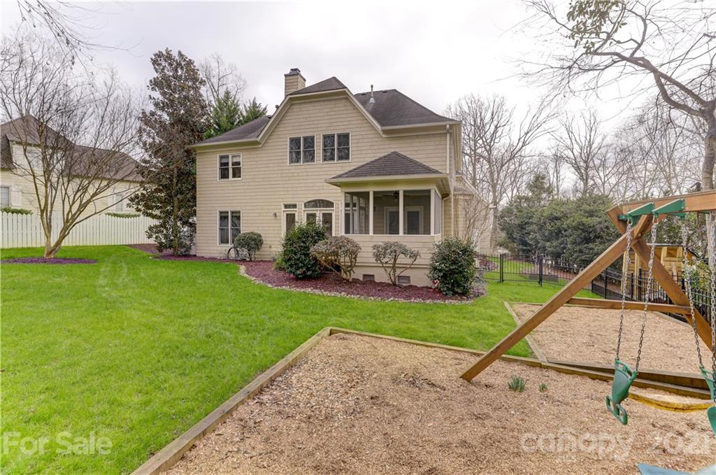 4211 Bella Court Charlotte NC 28210