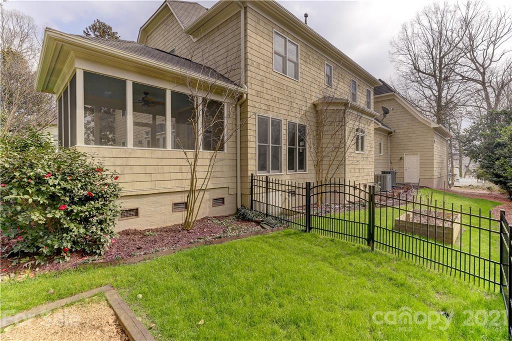 4211 Bella Court Charlotte NC 28210