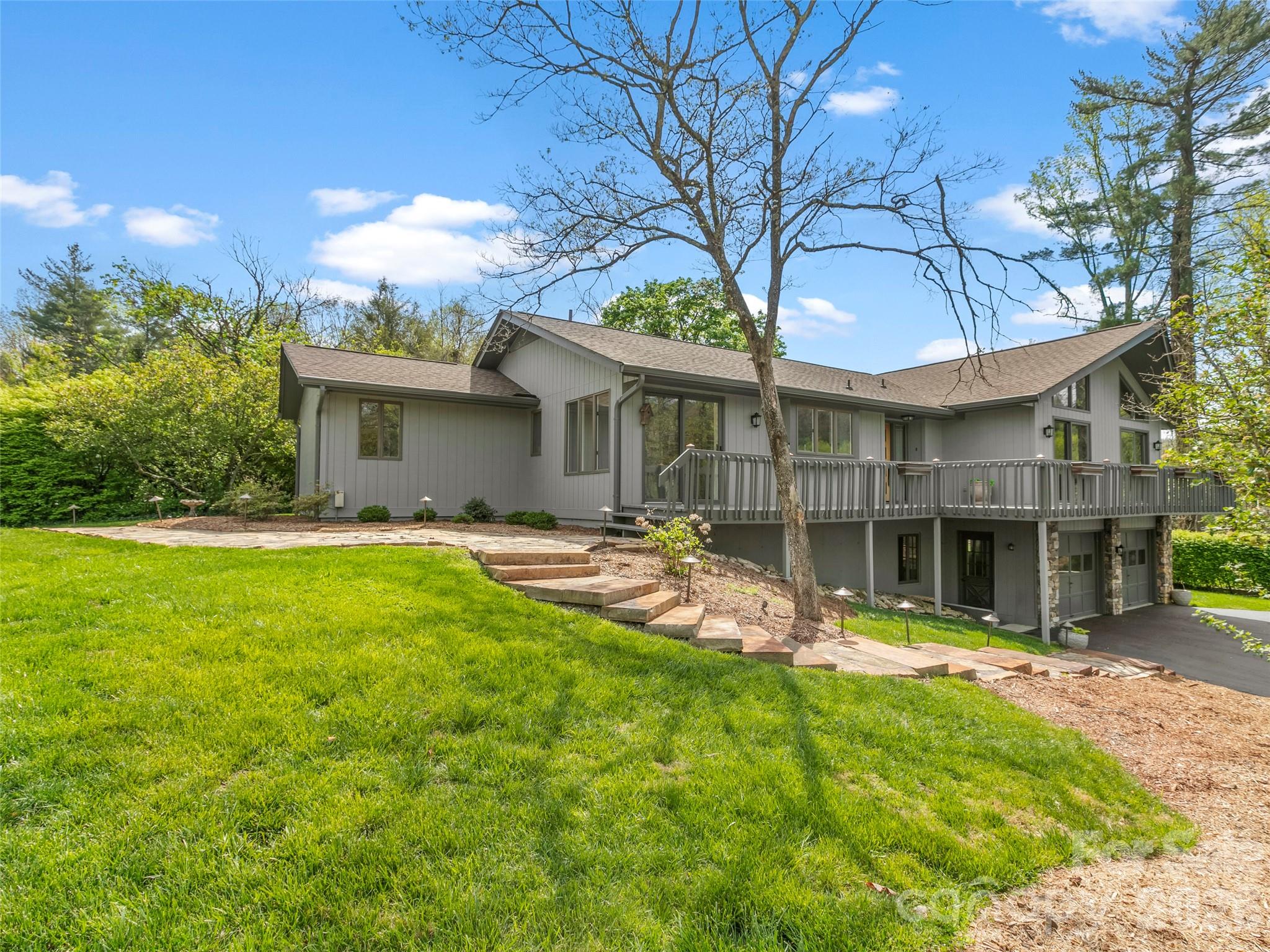 2731 Miller Lane Hendersonville NC 28791