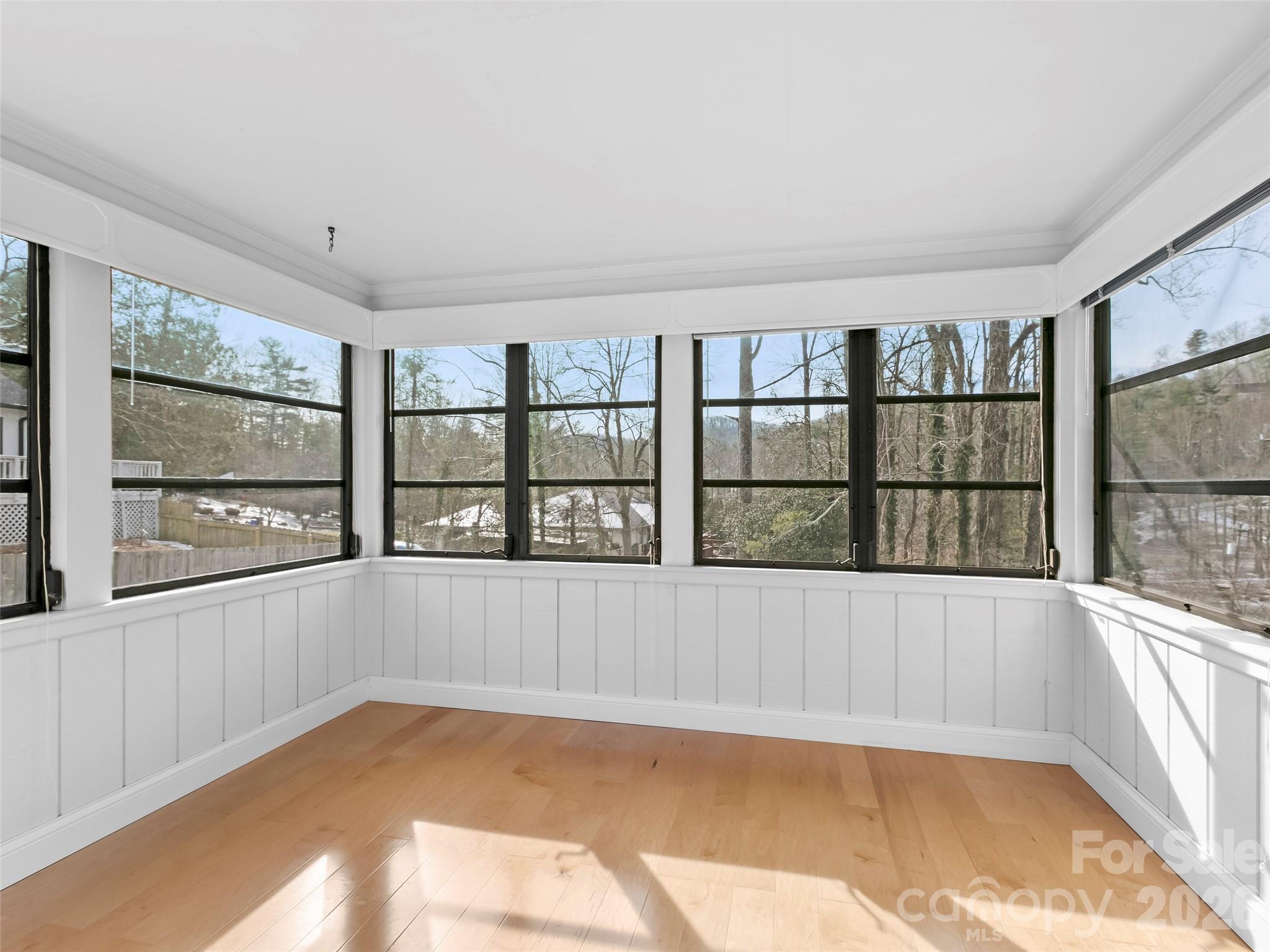 2731 Miller Lane Hendersonville NC 28791