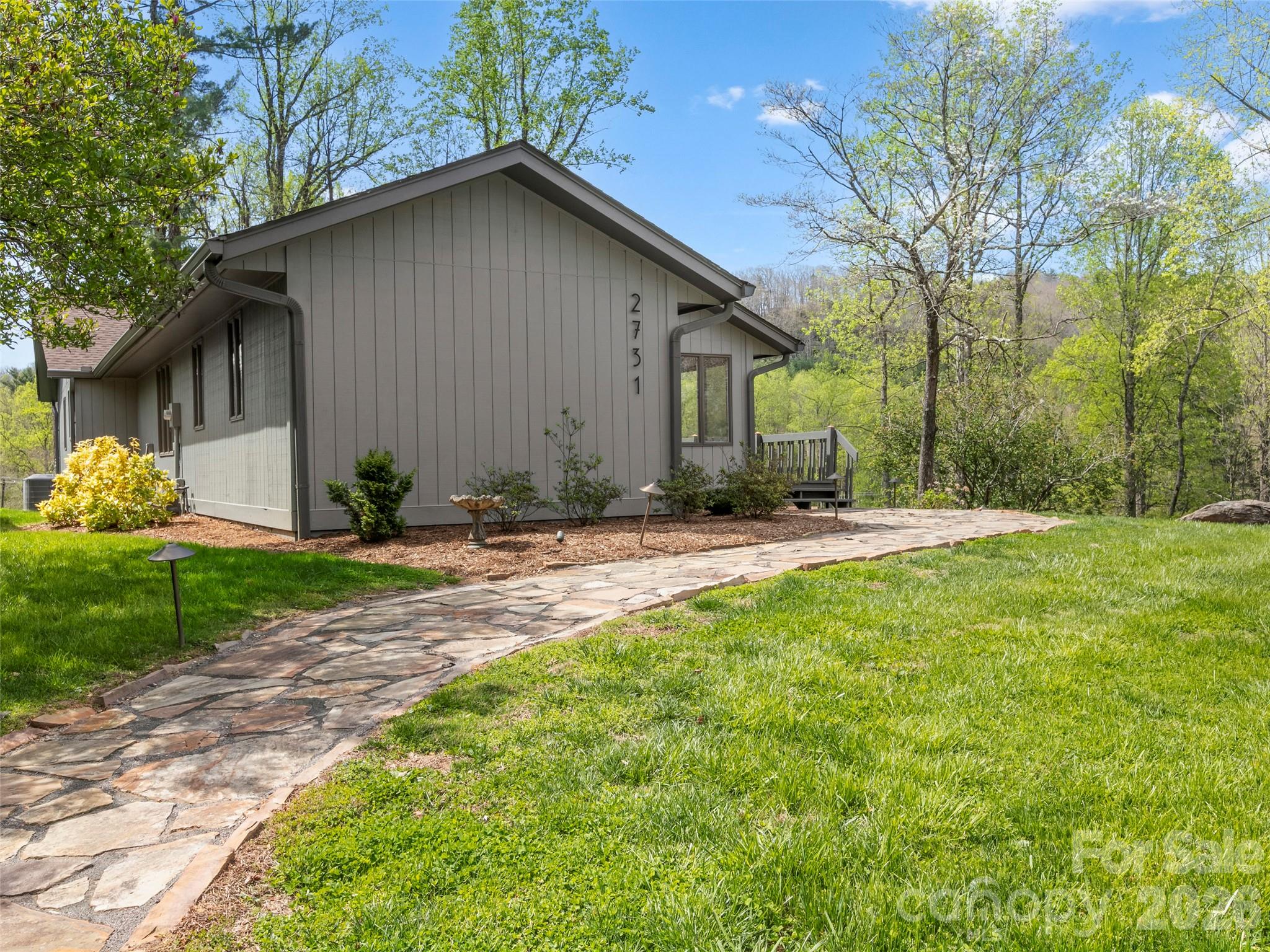 2731 Miller Lane Hendersonville NC 28791