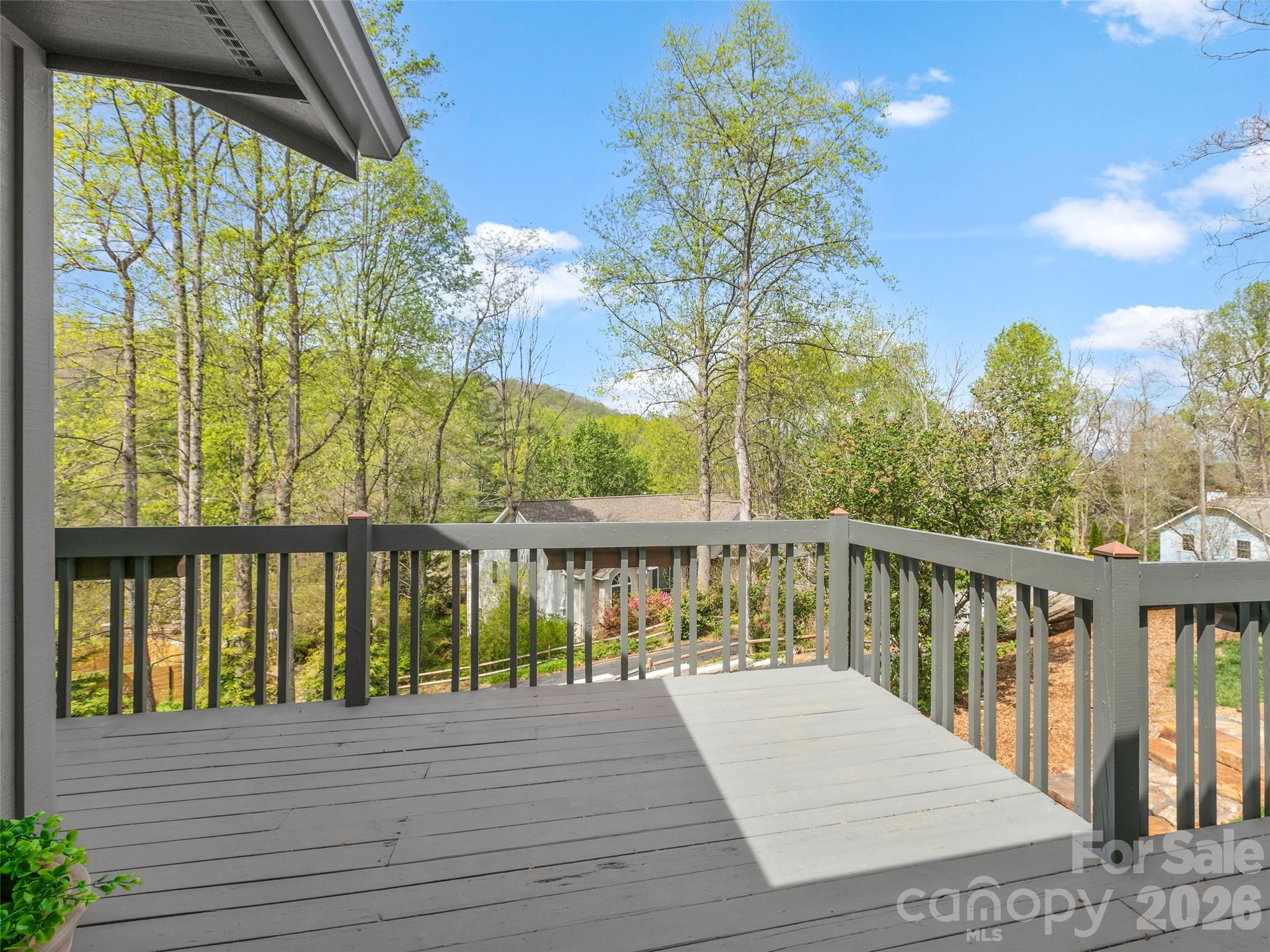 2731 Miller Lane Hendersonville NC 28791