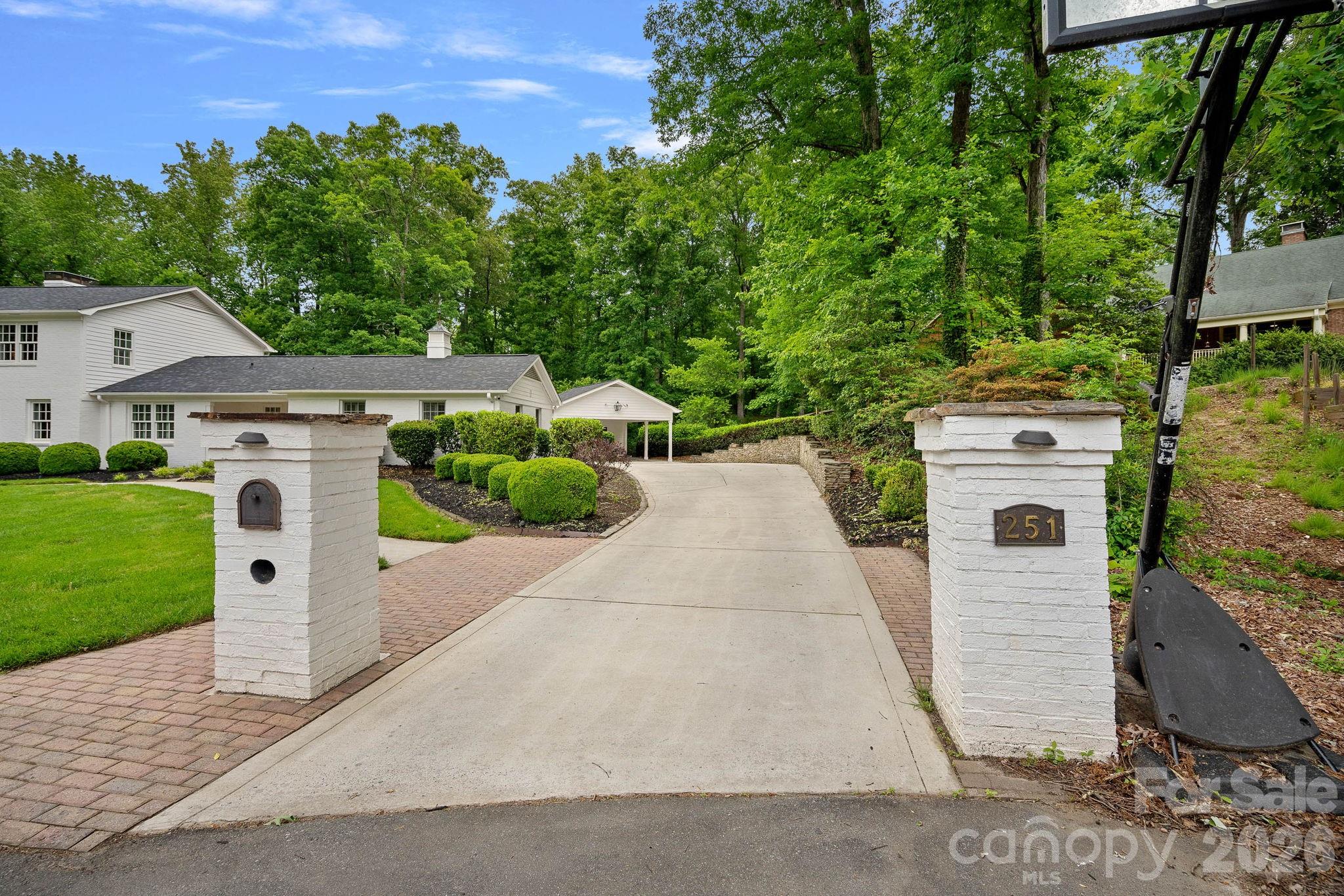 251 Ney Circle Davidson NC 28036